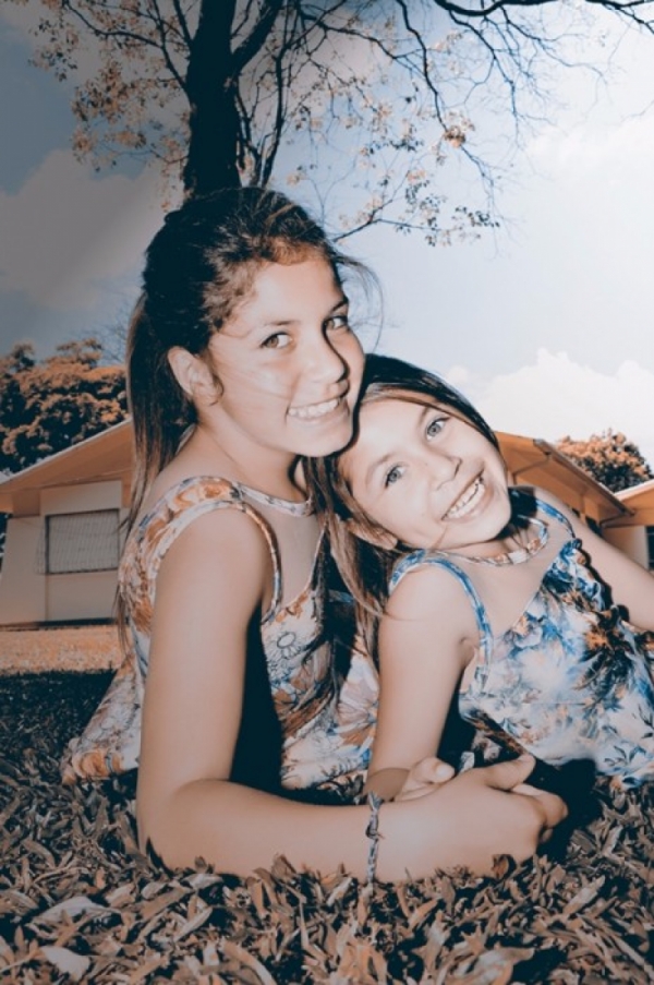 CONFIRA O LOOK DAS IRMÃS THIFANI E YSADORA, POR ABEL OLIVEIRA