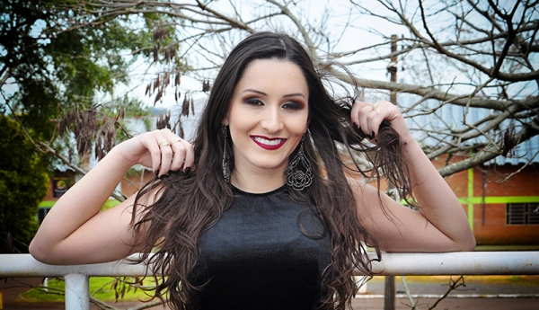 Look de Criciane Mazzurana, por Abel Oliveira